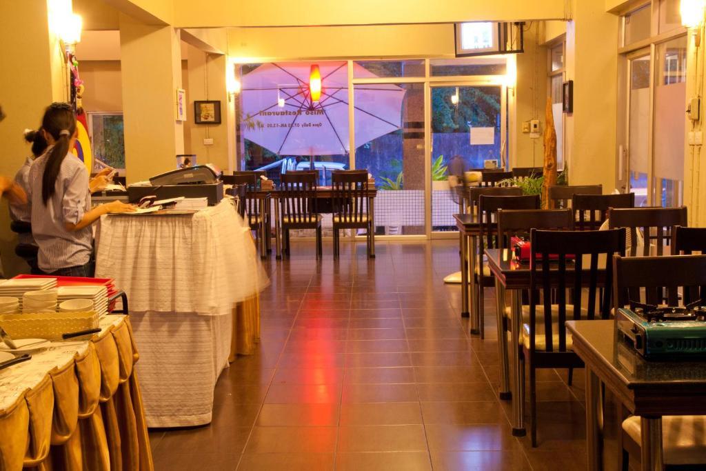 Misone Hotel Chiang Mai Bagian luar foto