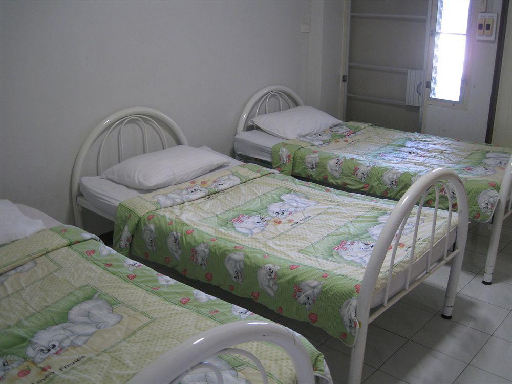 Misone Hotel Chiang Mai Bagian luar foto