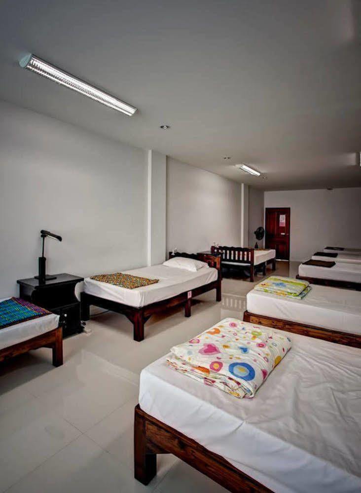 Misone Hotel Chiang Mai Bagian luar foto